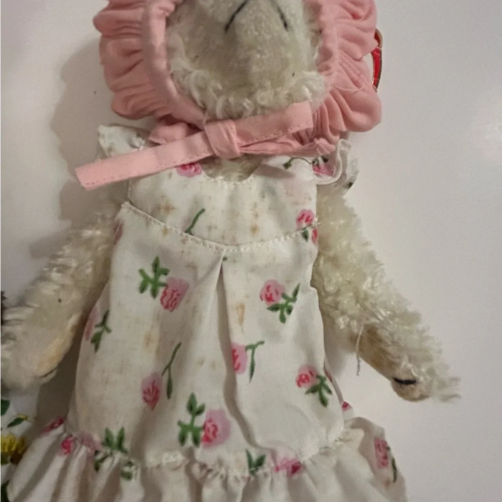 Vintage TY Attic Treasures Susannah and Rosalie teddy bears